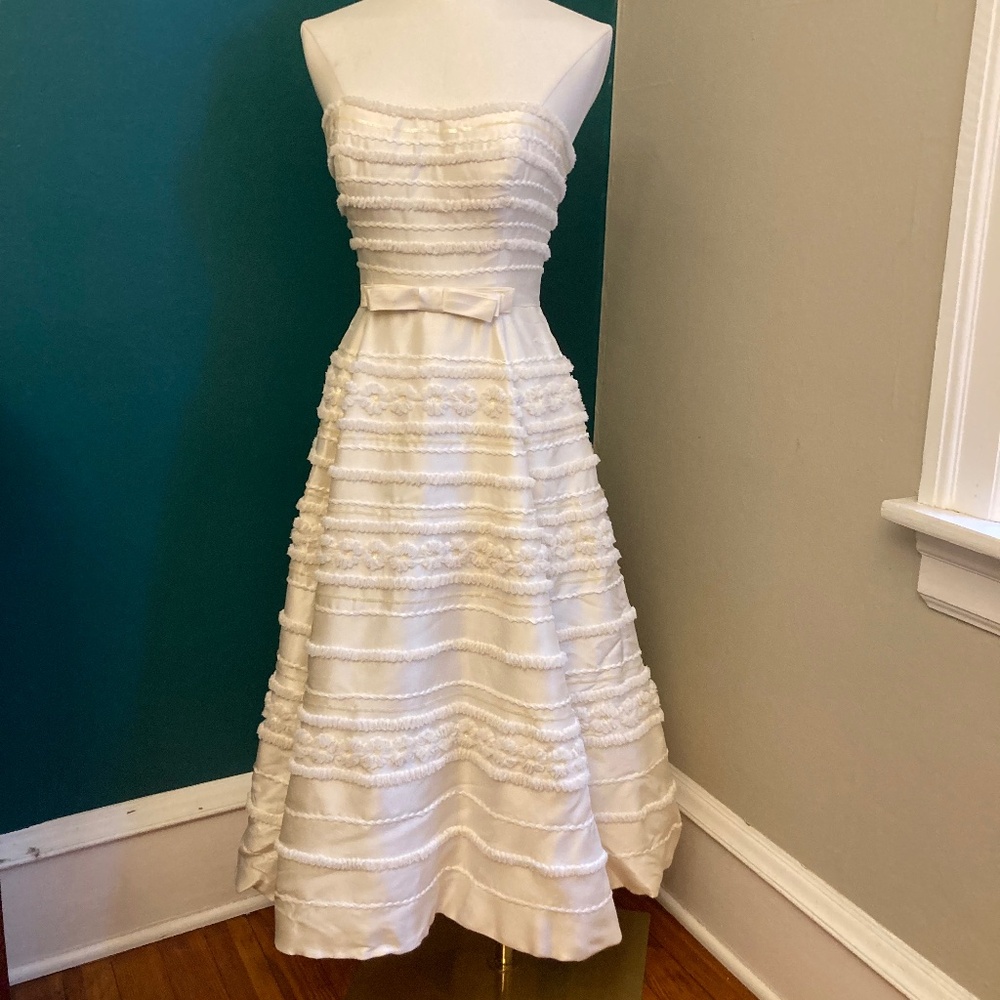 Reverie Melissa Sweet Fiesole Tea Length Ivory Strapless Wedding Dress